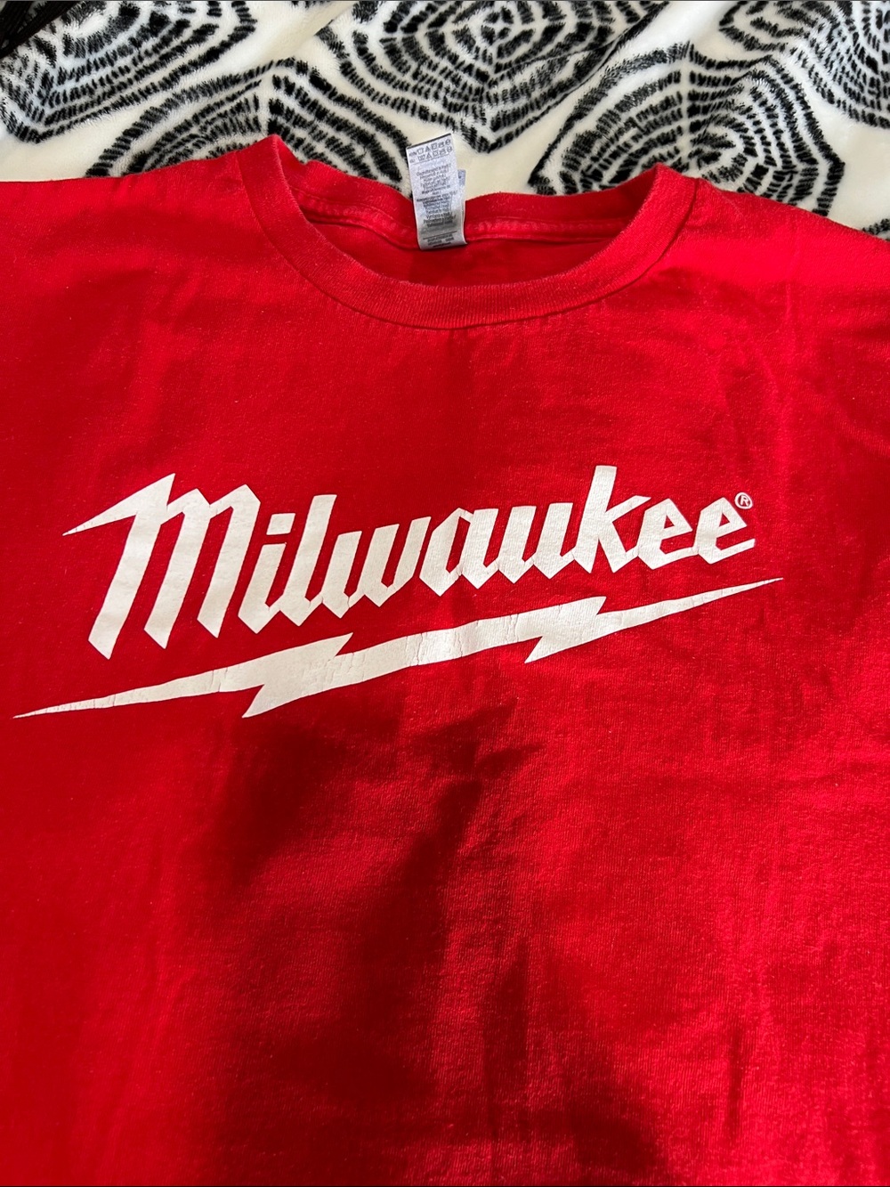 Gildan Red Short-Sleeve Tee with White Milwaukee Logo XL